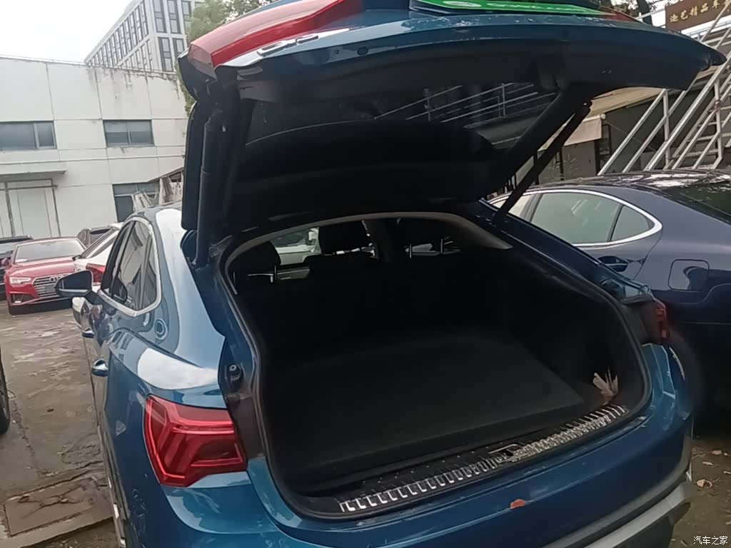 Audi Q3, 2021 19