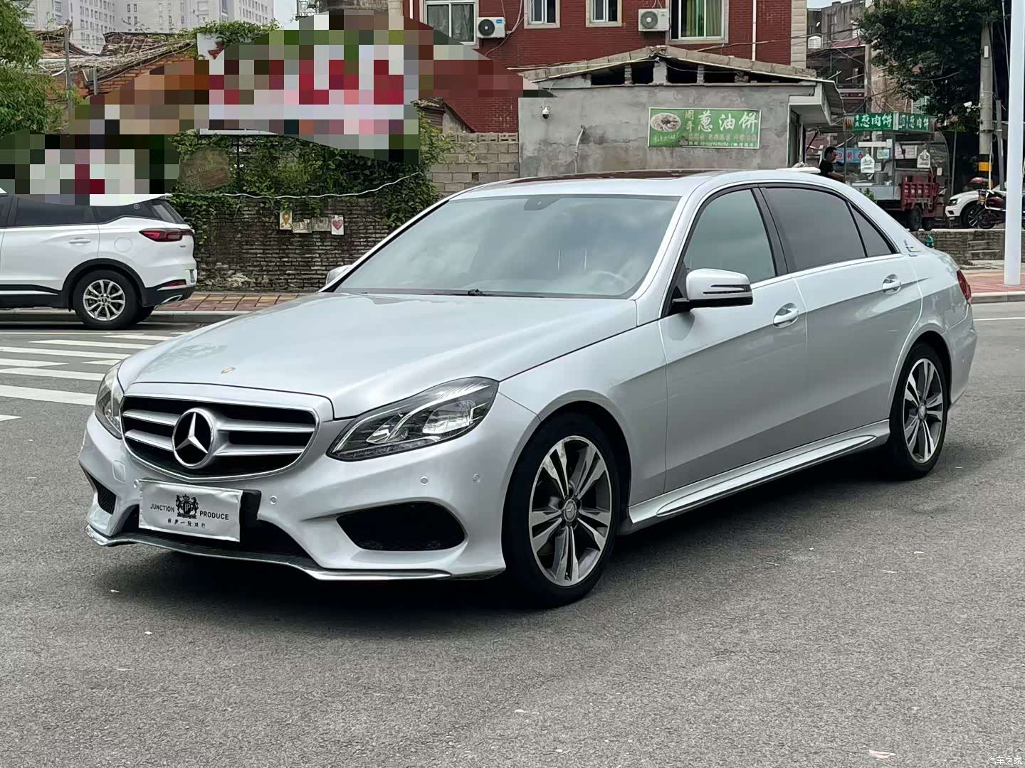 Mercedes-Benz E-Class, 2014 1
