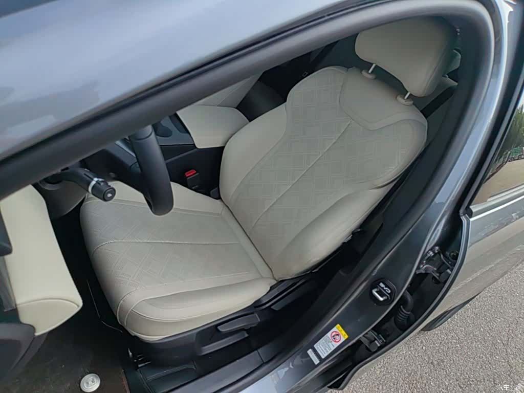 BYD Qin, 2025 15