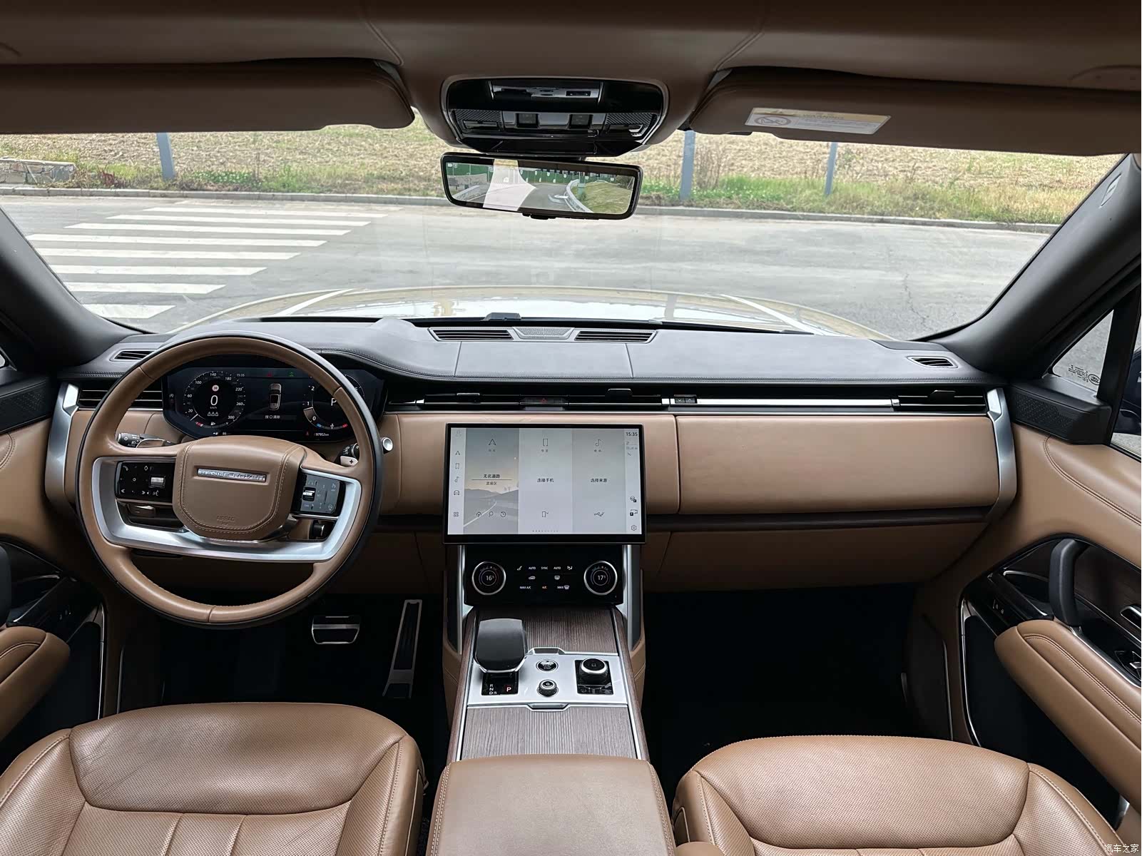 Land Rover Range Rover, 2023 23