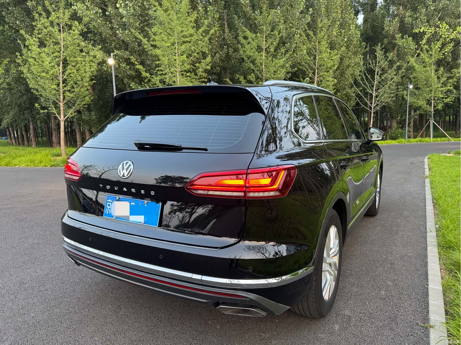 Volkswagen Touareg, 2019 все фото