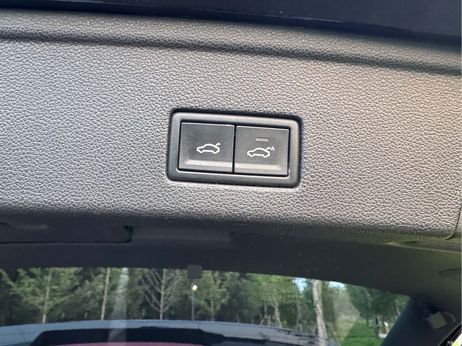 Volkswagen Touareg, 2019 16