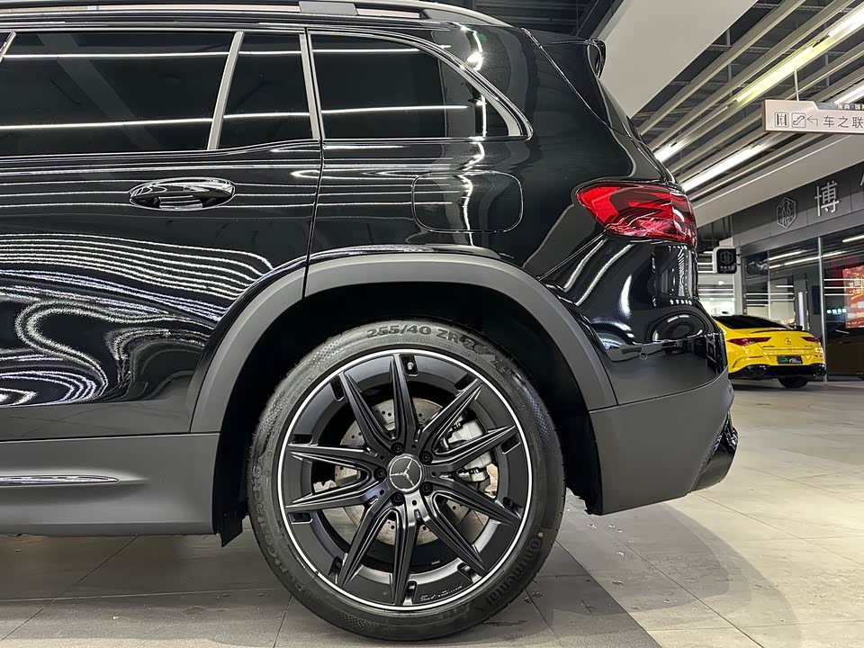 Mercedes-Benz GLB AMG