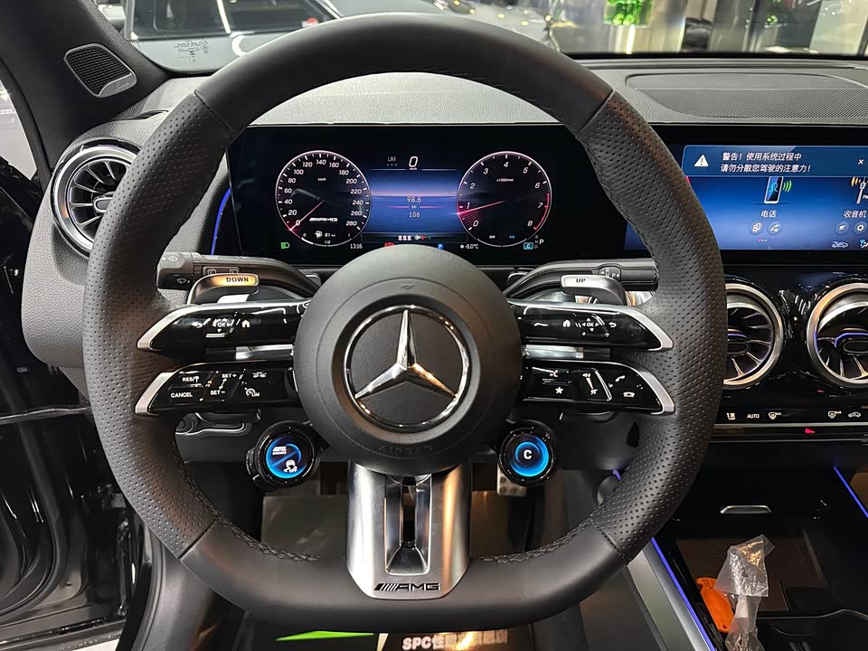 Mercedes-Benz GLB AMG