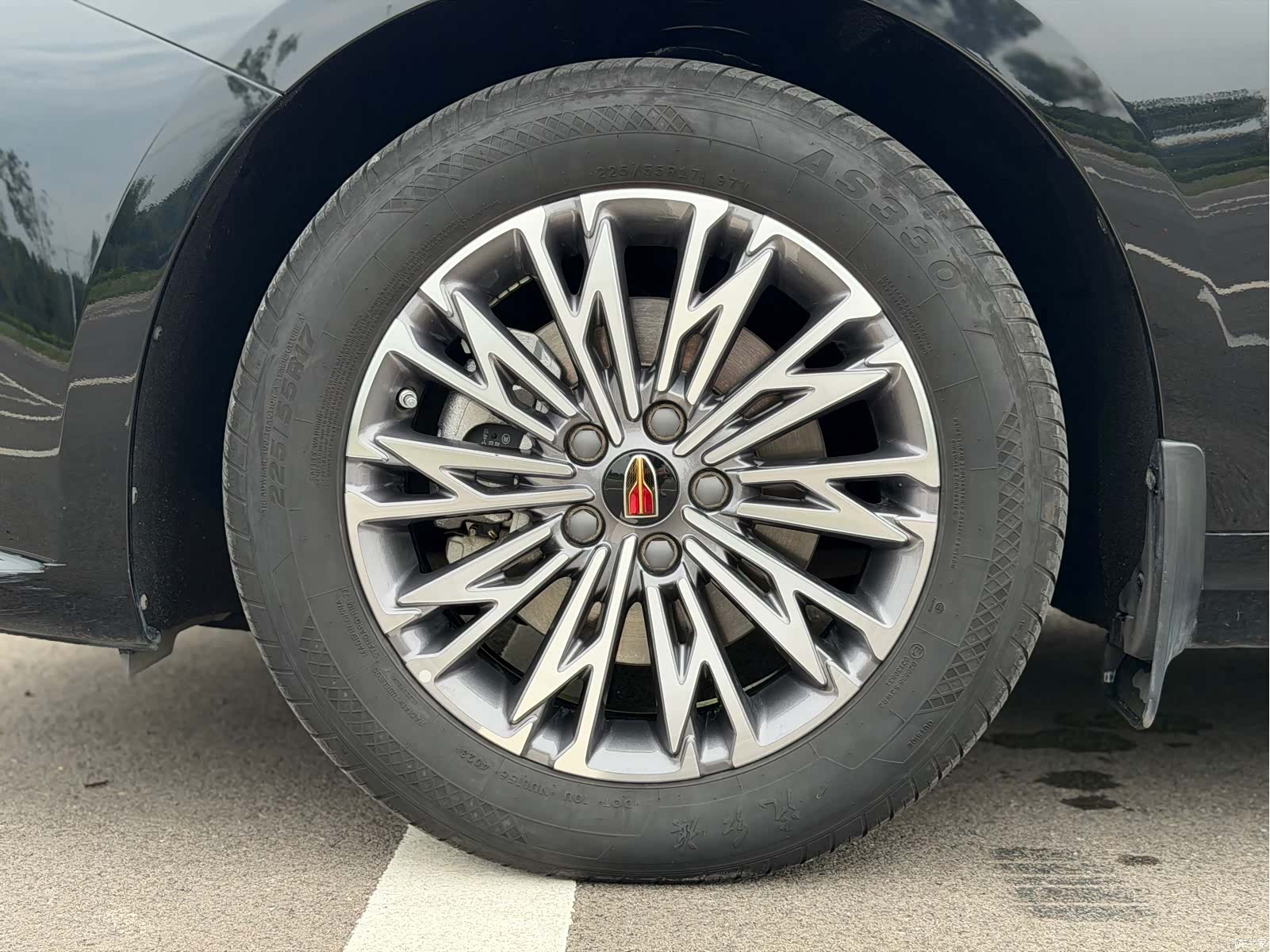 Hongqi H5, 2023 17