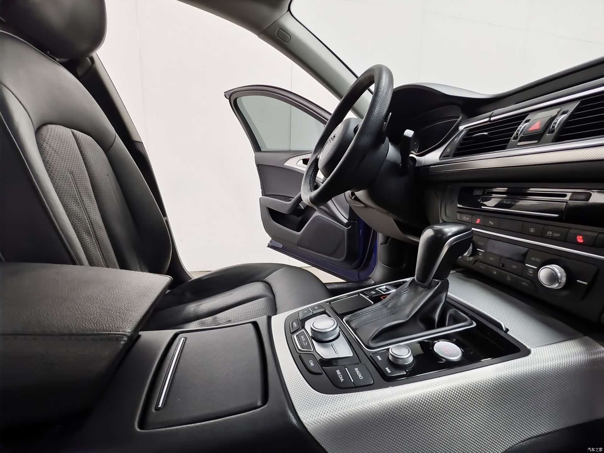 Audi A6L, 2017 13