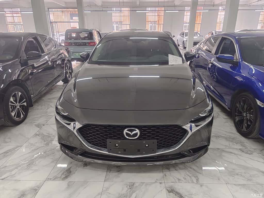 Mazda Mazda3, 2022 6