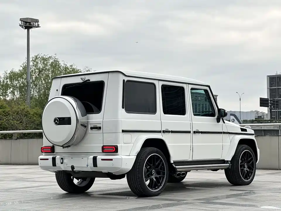 Mercedes-Benz G-class