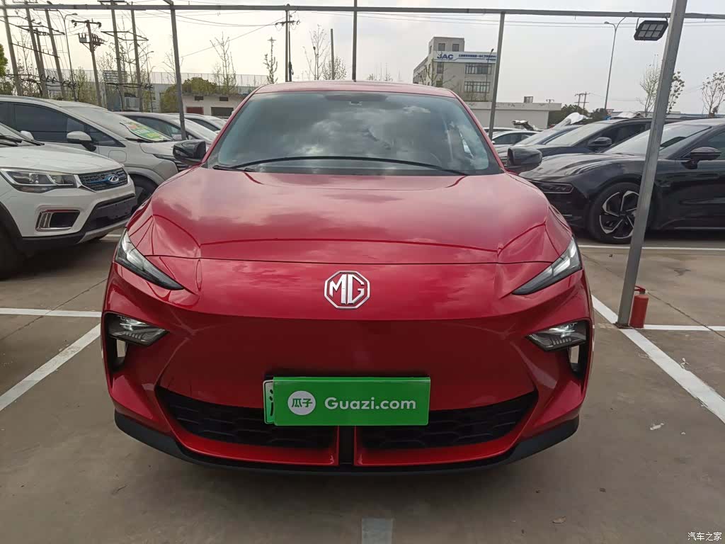 MG ES5, 2025 3