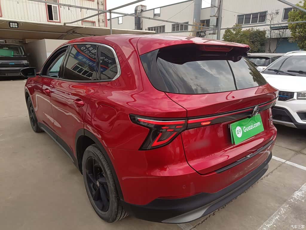 MG ES5, 2025 23