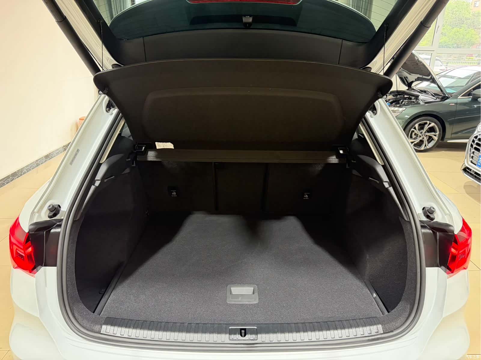Audi Q3, 2023 24