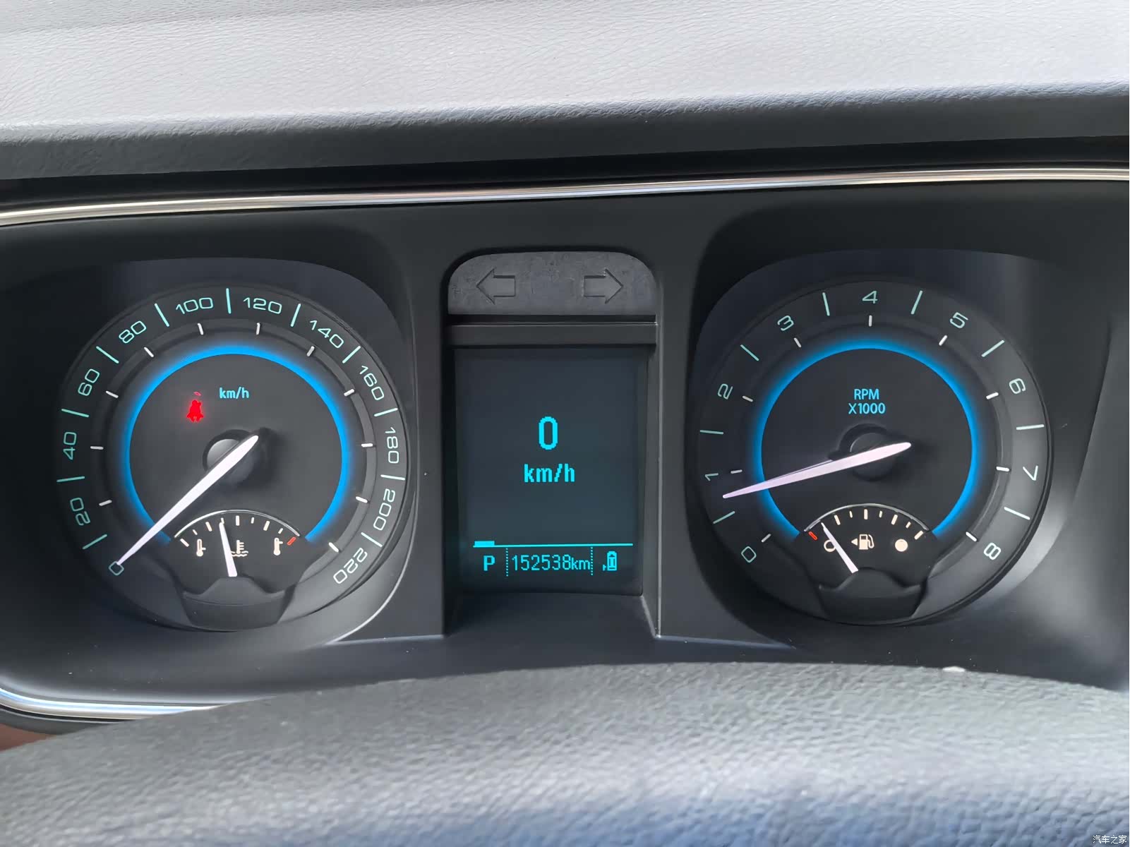 Buick GL8, 2016 19