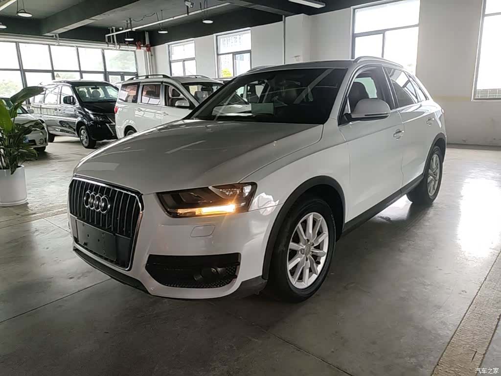 Audi Q3, 2015 2