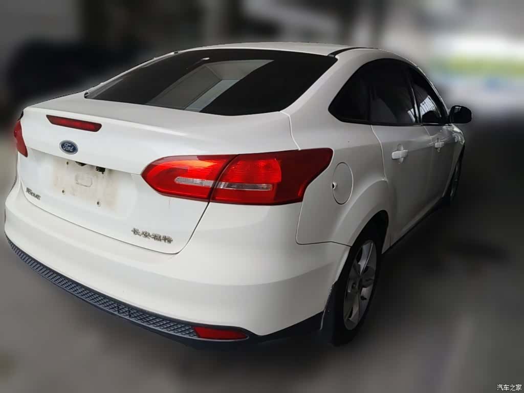 Ford Focus, 2017 12