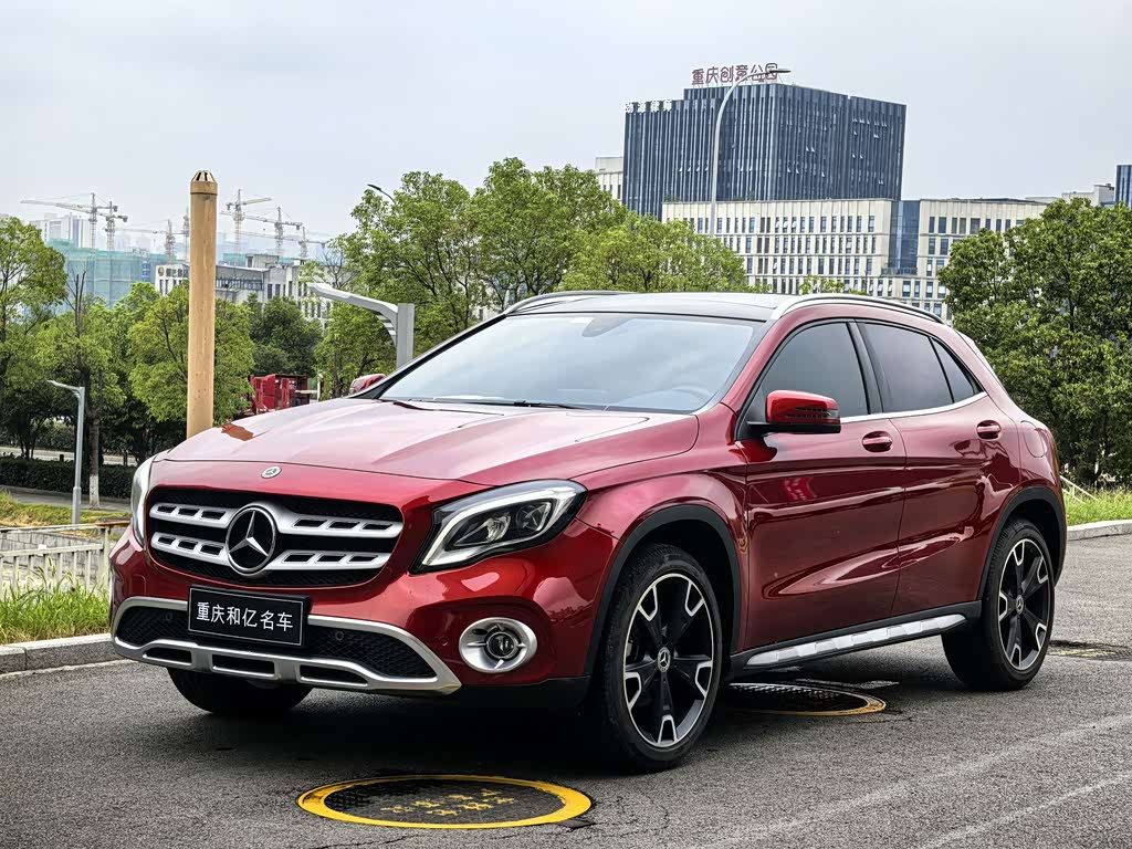 Mercedes-Benz GLA