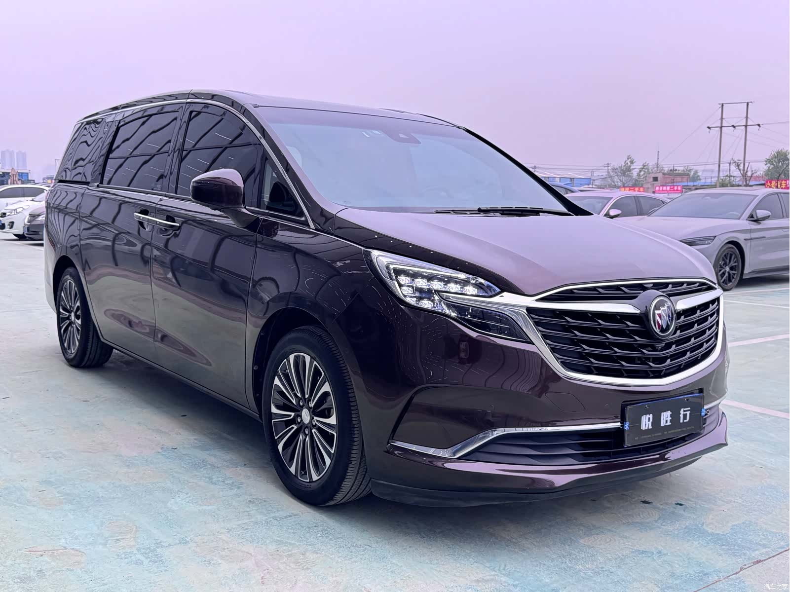 Buick GL8, 2021 3