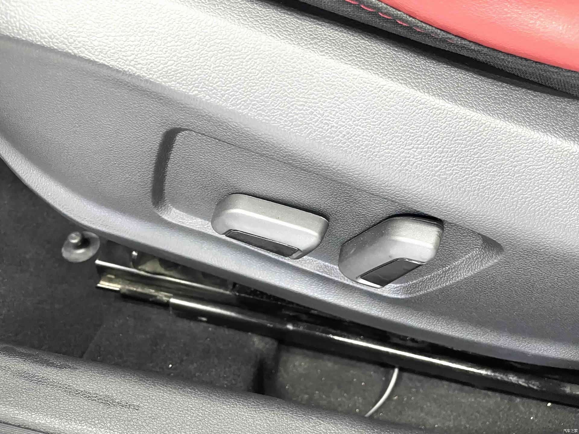 Geely Binray, 2021 12