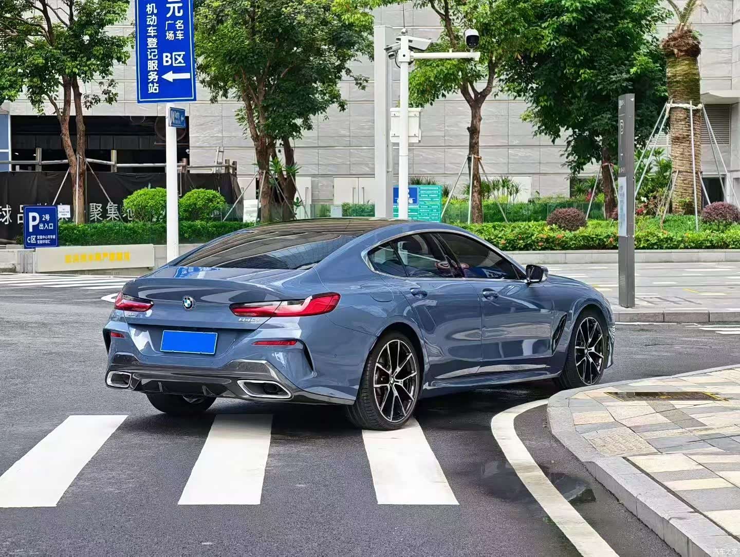 BMW 8 Series, 2021 9