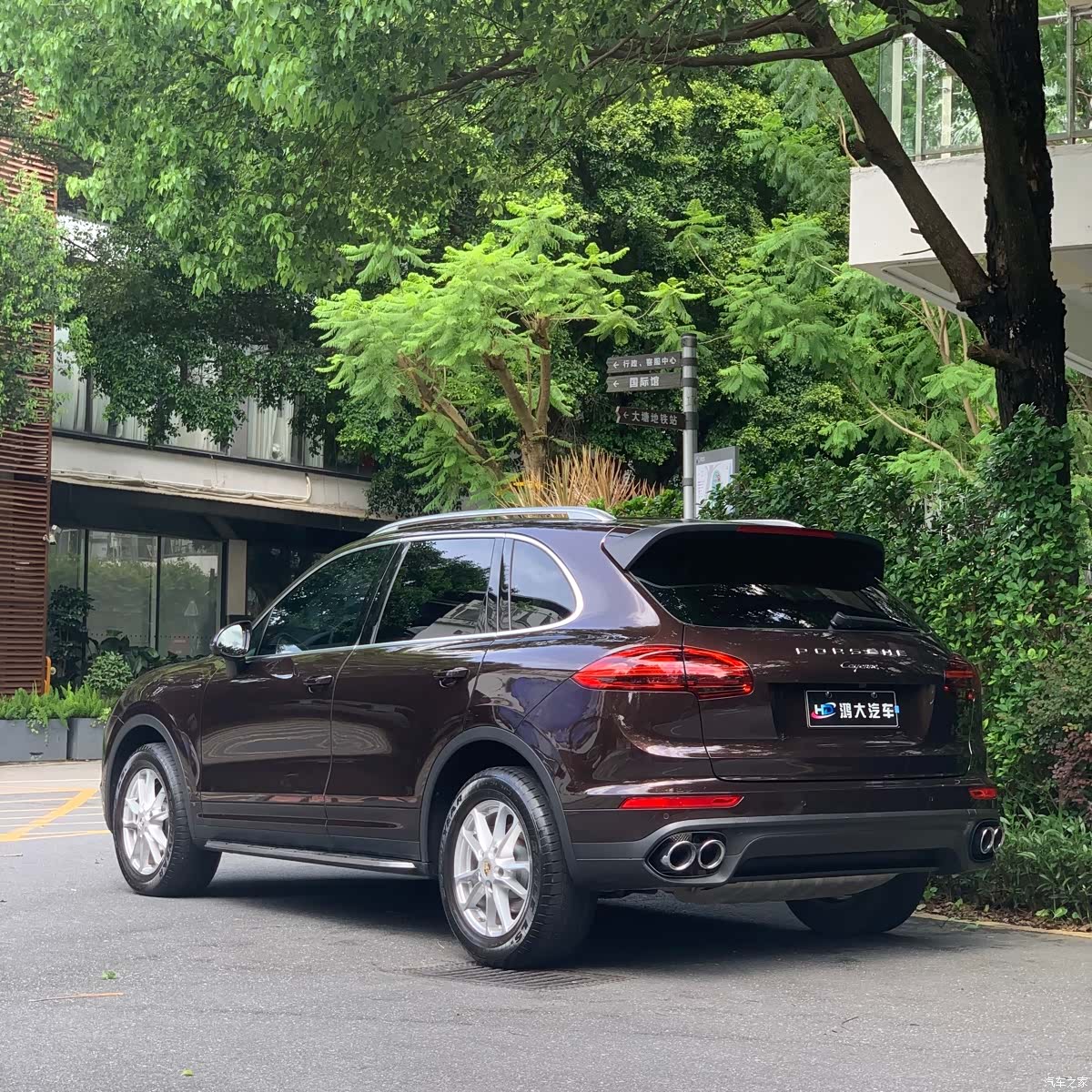Porsche Cayenne, 2015 все фото
