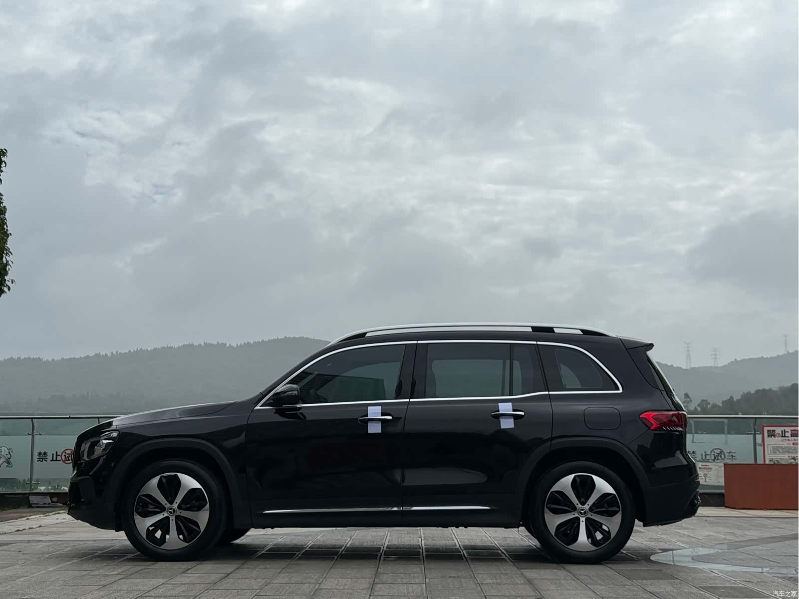 Mercedes-Benz GLB, 2021 10