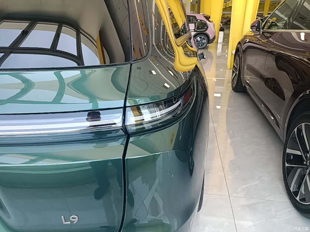 Li Auto L9, 2025 8