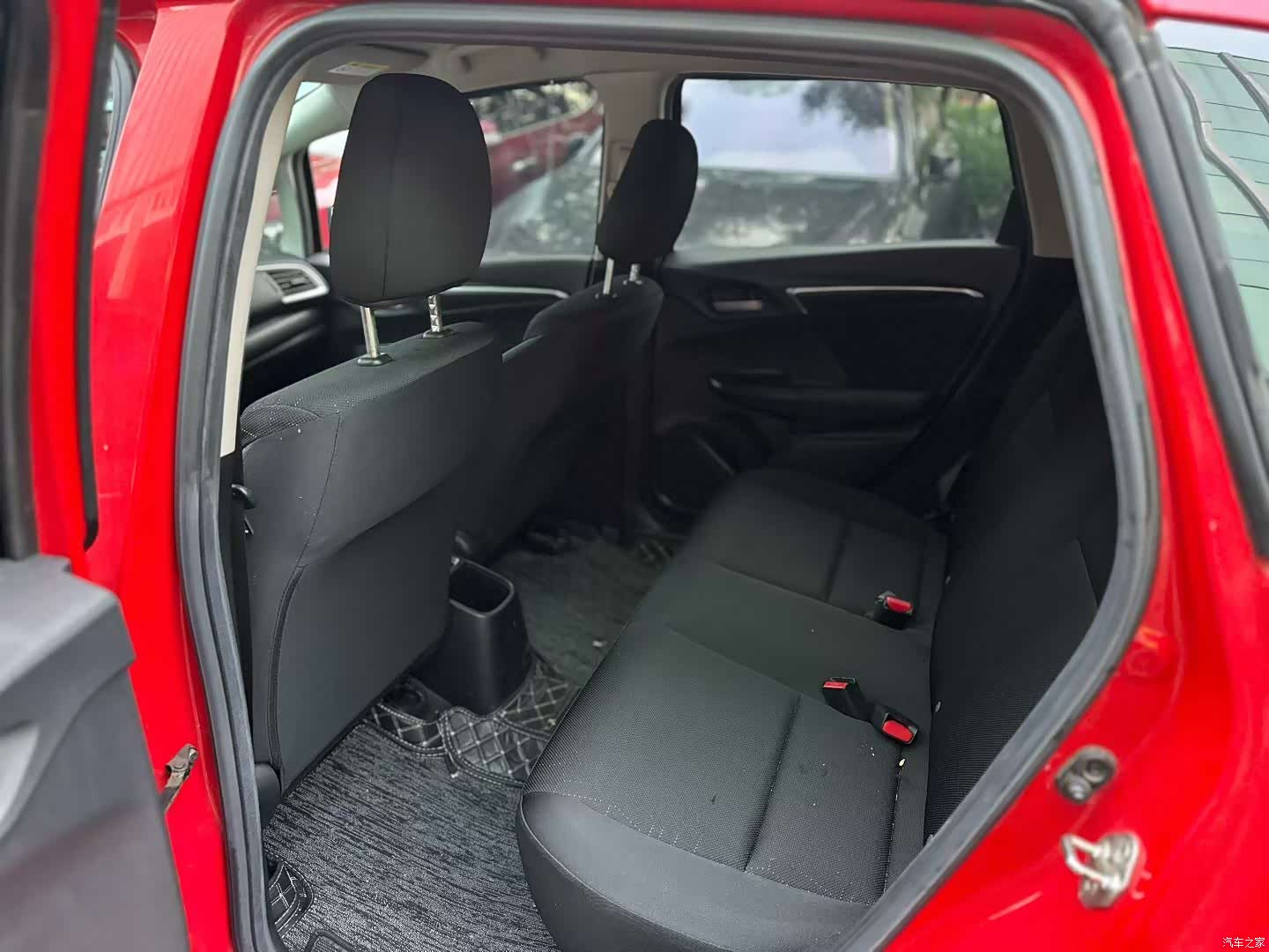 Honda Fit, 2017 4