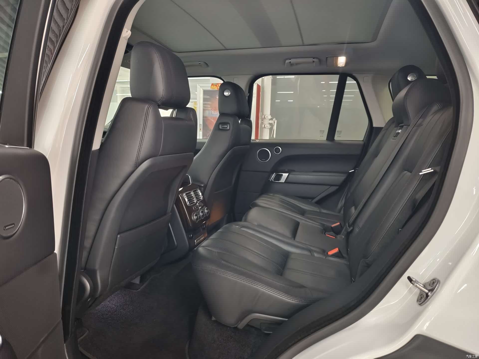 Land Rover Range Rover, 2016 14