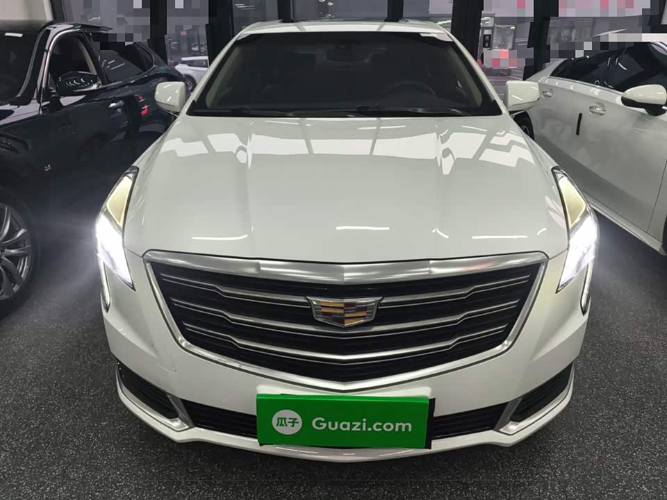 Cadillac XTS