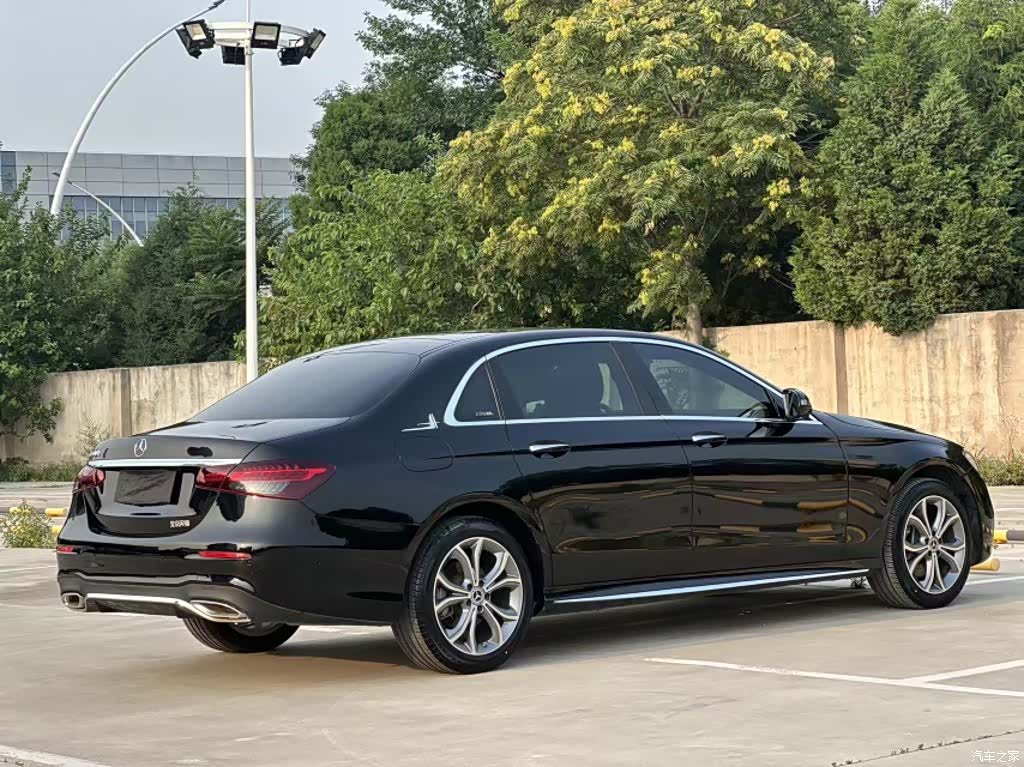 Mercedes-Benz E-Class, 2022 9