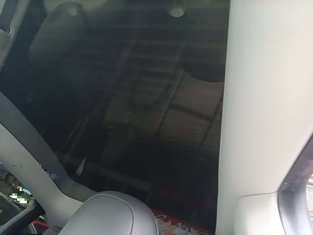 Tesla Model Y, 2021 18