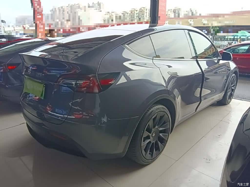 Tesla Model Y, 2021 7