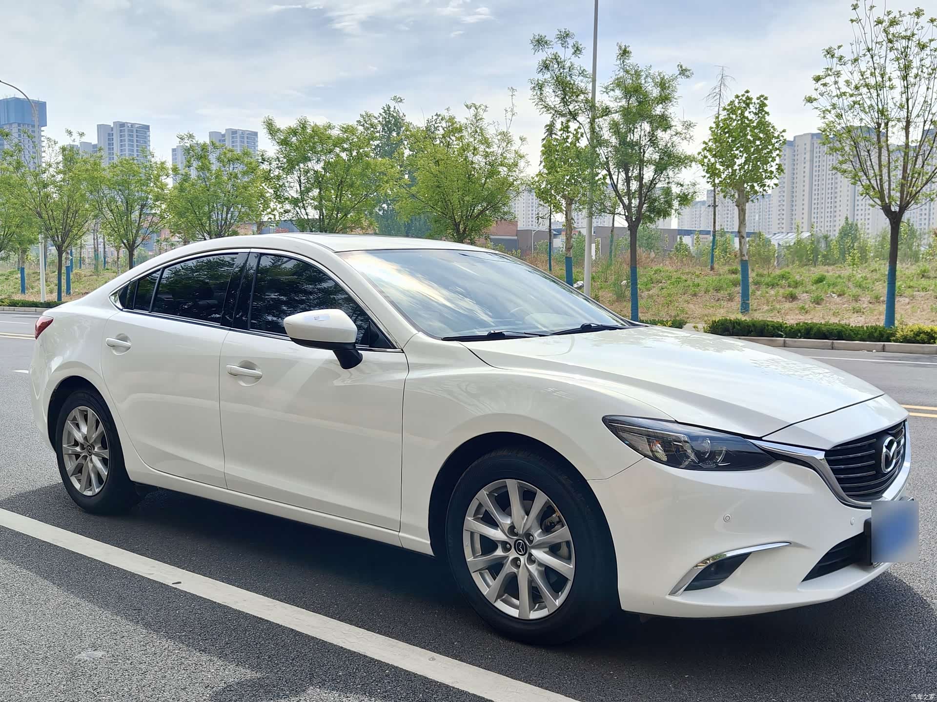 Mazda Atenza, 2017 3