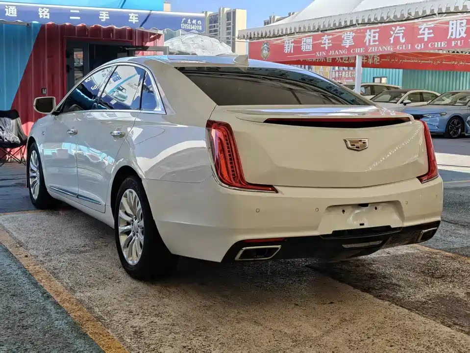 Cadillac XTS
