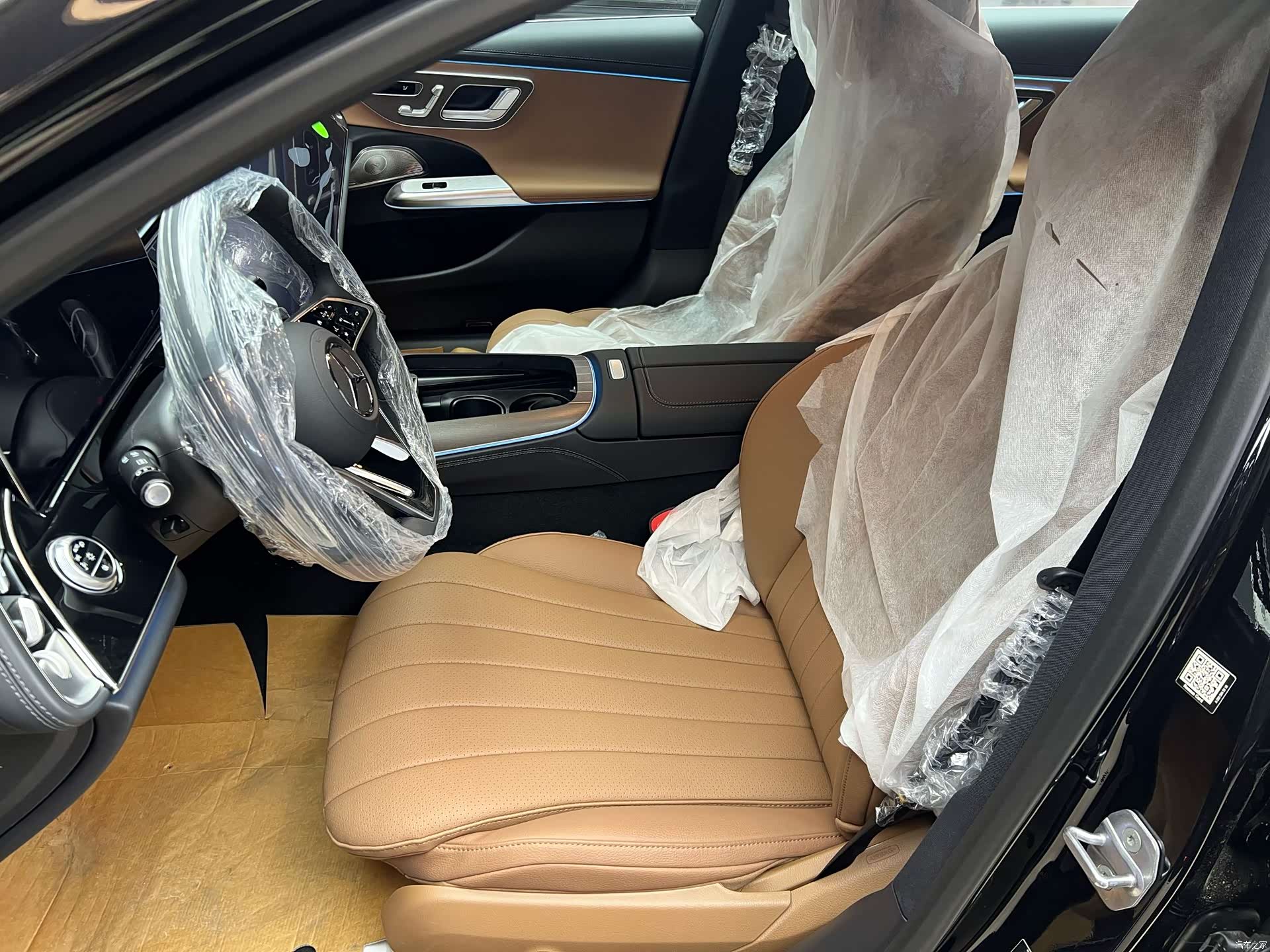 Mercedes-Benz E-Class, 2026 10