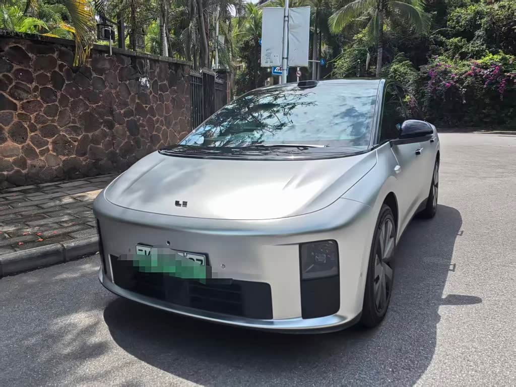 Li Auto i6