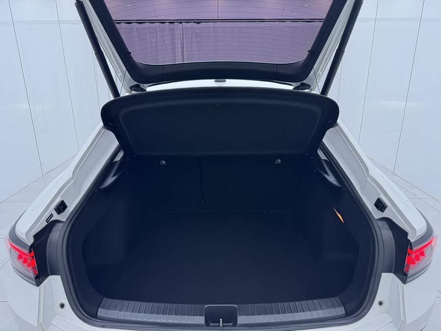 Volkswagen Lamando 2023, фото 15