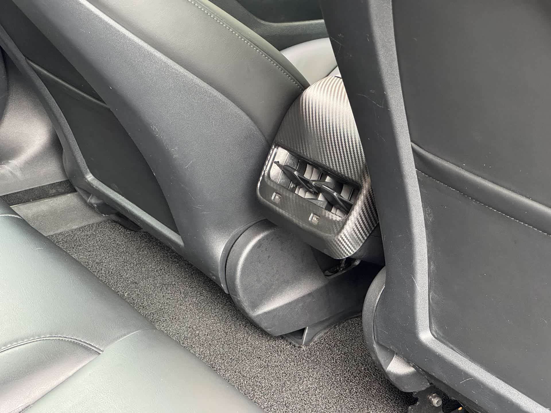 Tesla Model 3, 2020 19