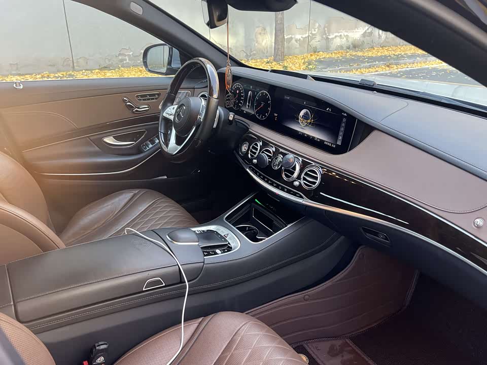 Mercedes-Benz Maybach S-class