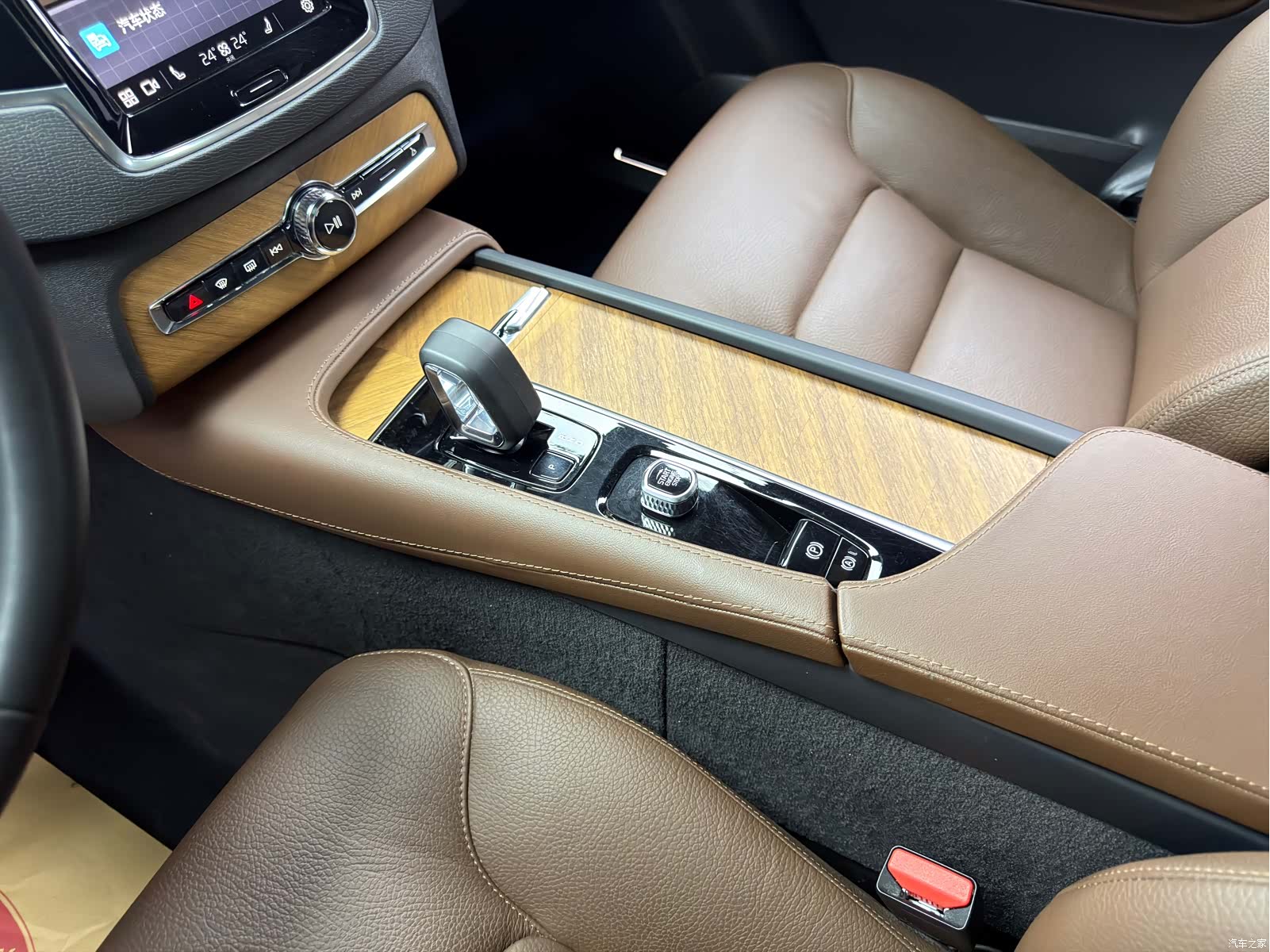 Volvo XC90, 2024 10