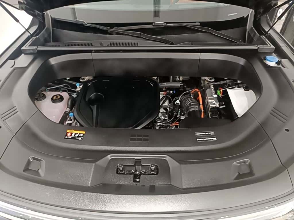 Geely M9, 2025 20