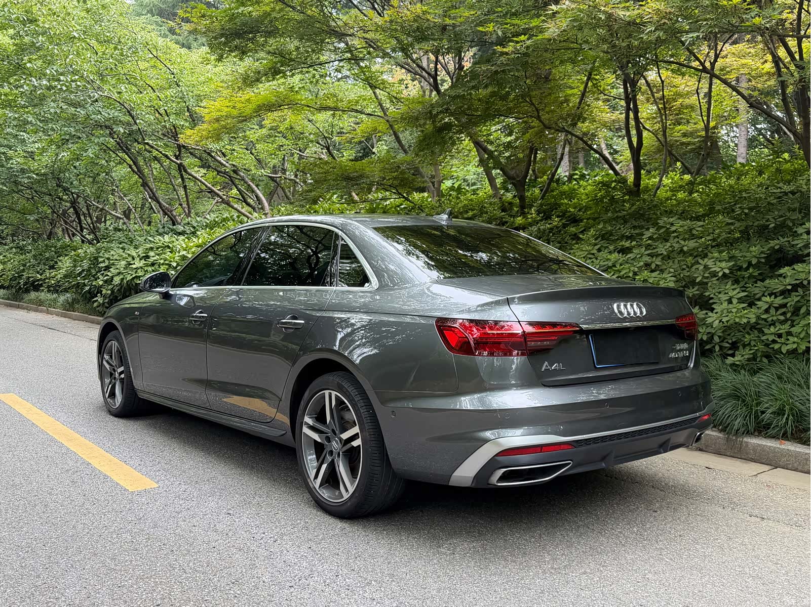 Audi A4L, 2021 15