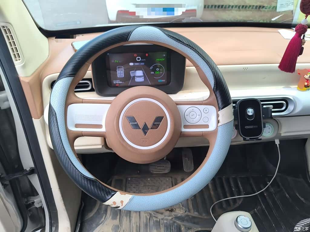 Wuling MINIEV, 2025 7