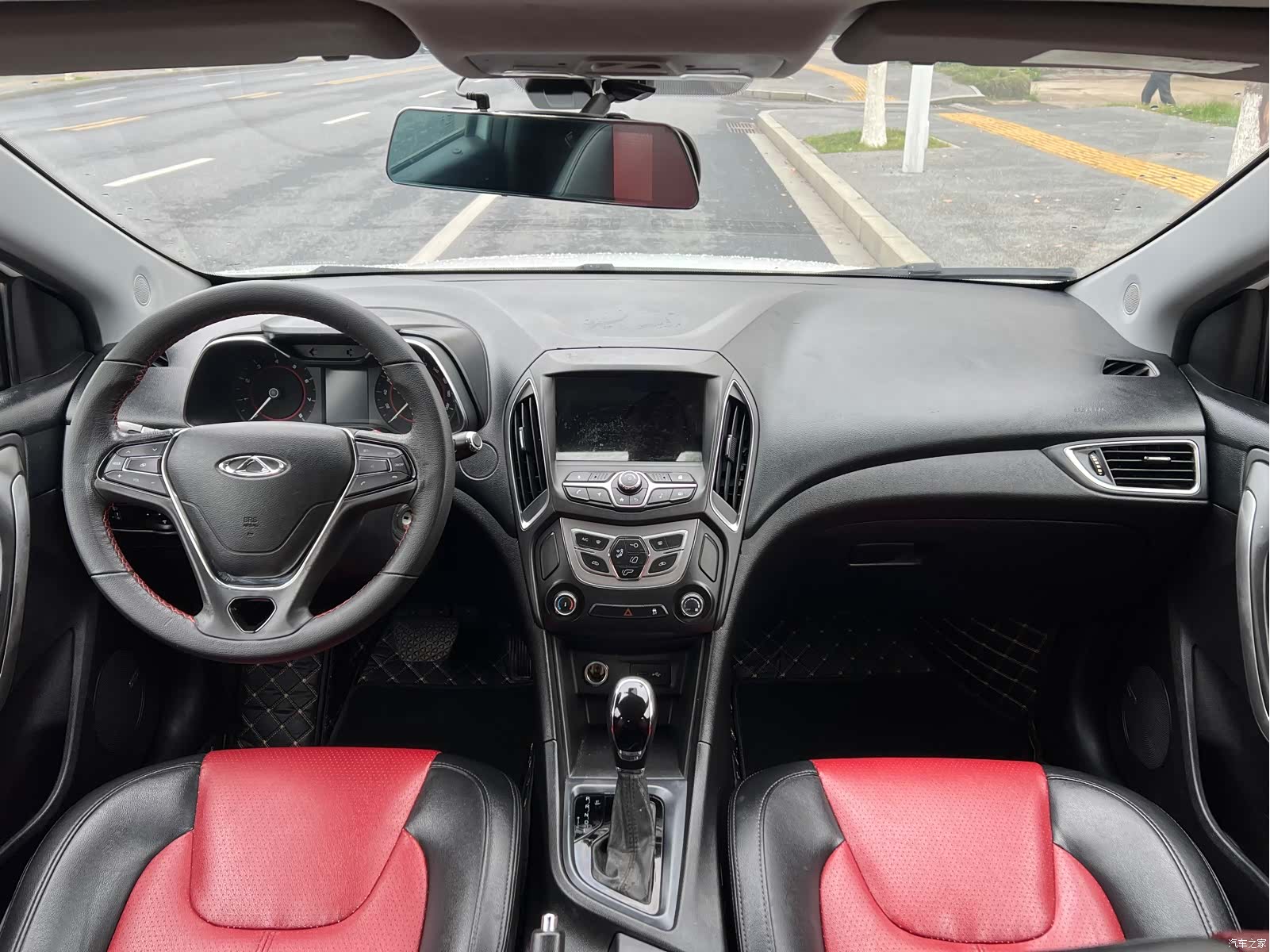 Chery 5, 2017 4