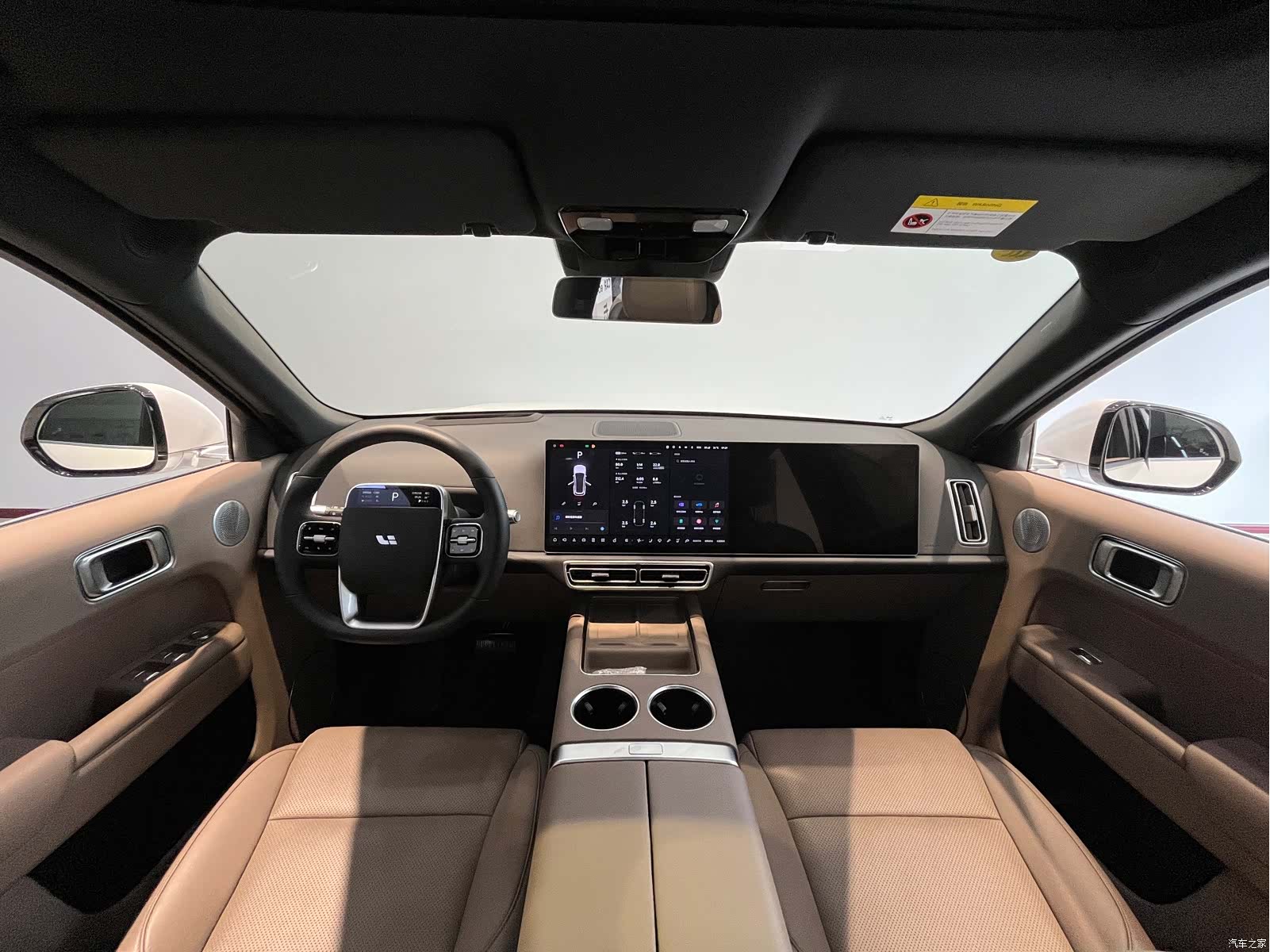 Li Auto L8, 2025 8