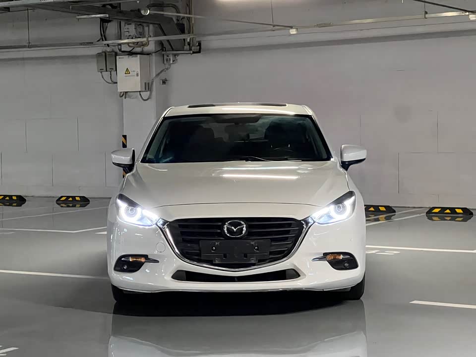 Mazda 3 Angkesaila