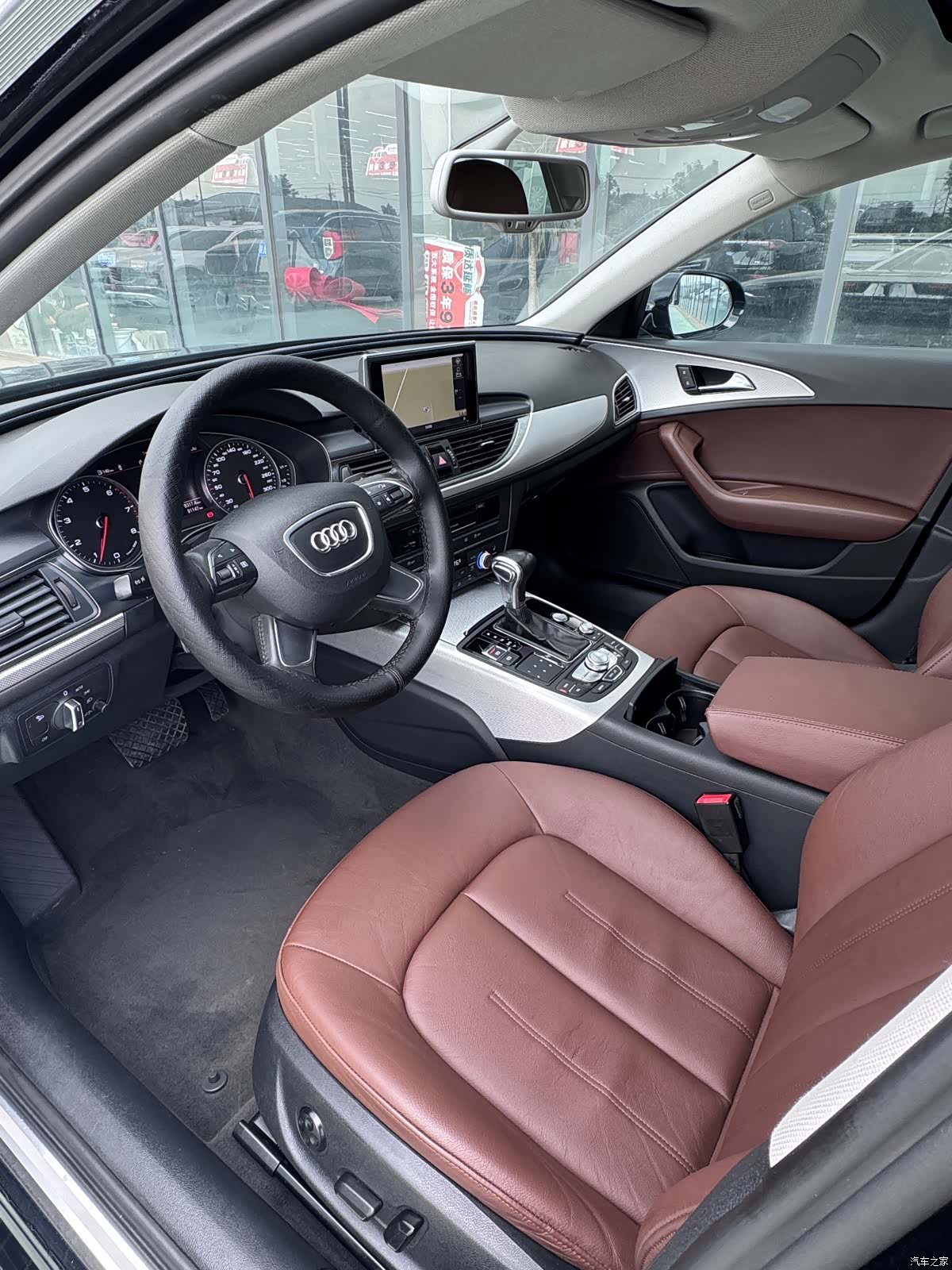 Audi A6L, 2014 10
