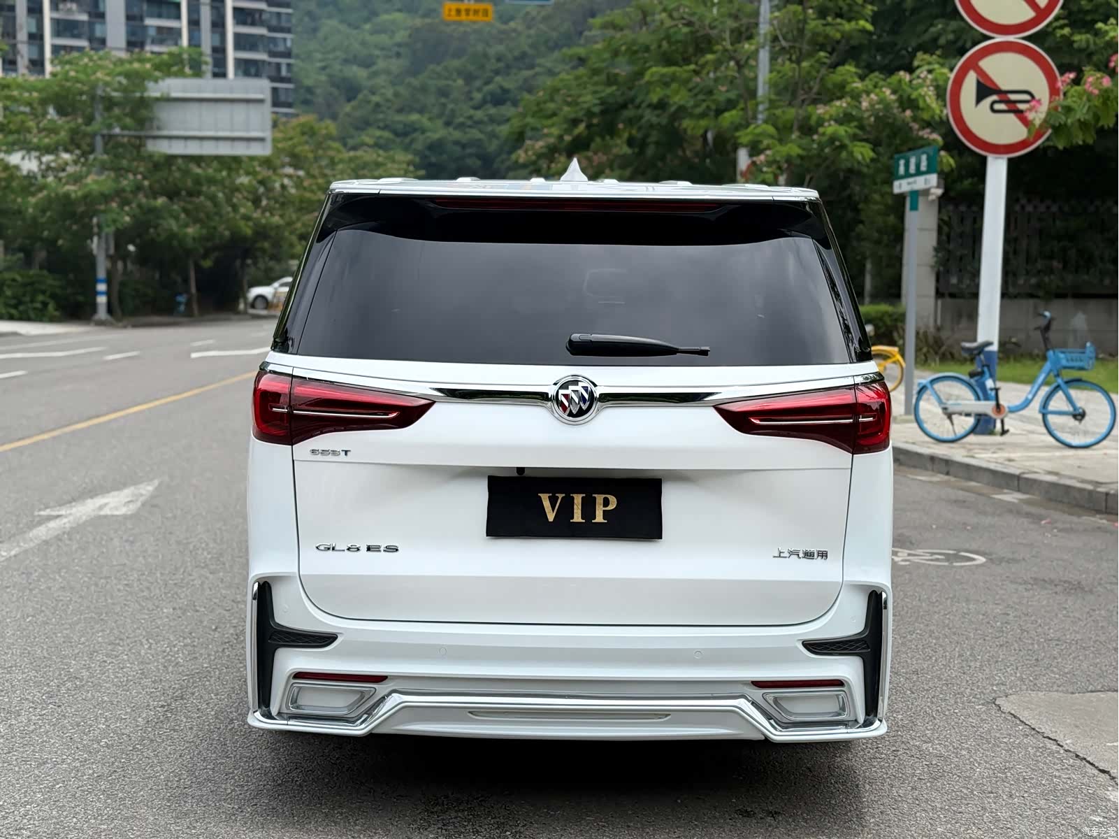Buick GL8, 2022 все фото