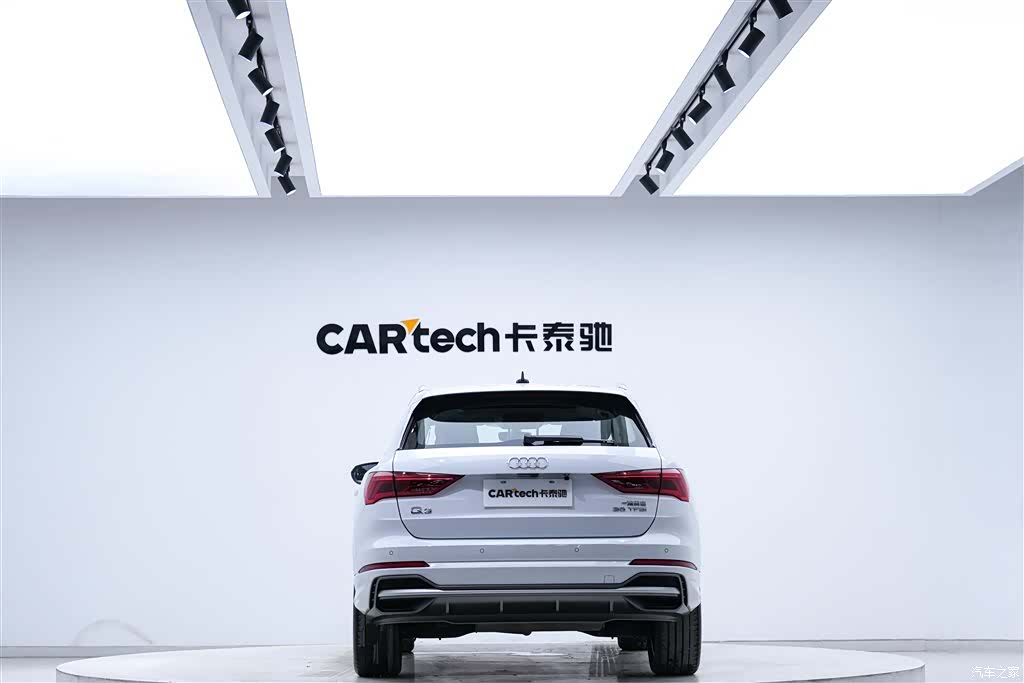 Audi Q3, 2022 6