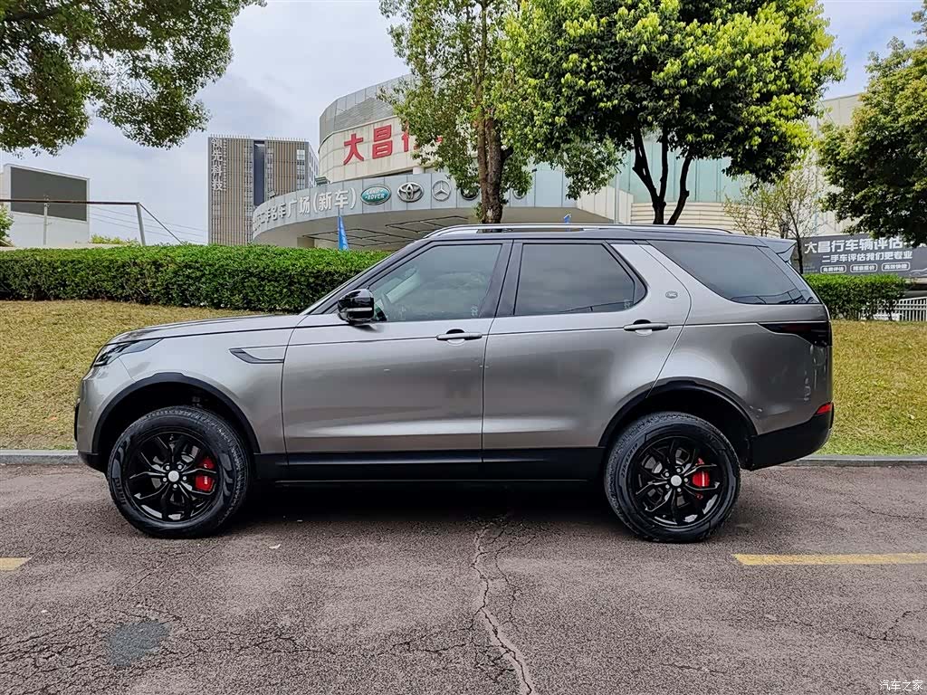 Land Rover Discovery, 2018 3