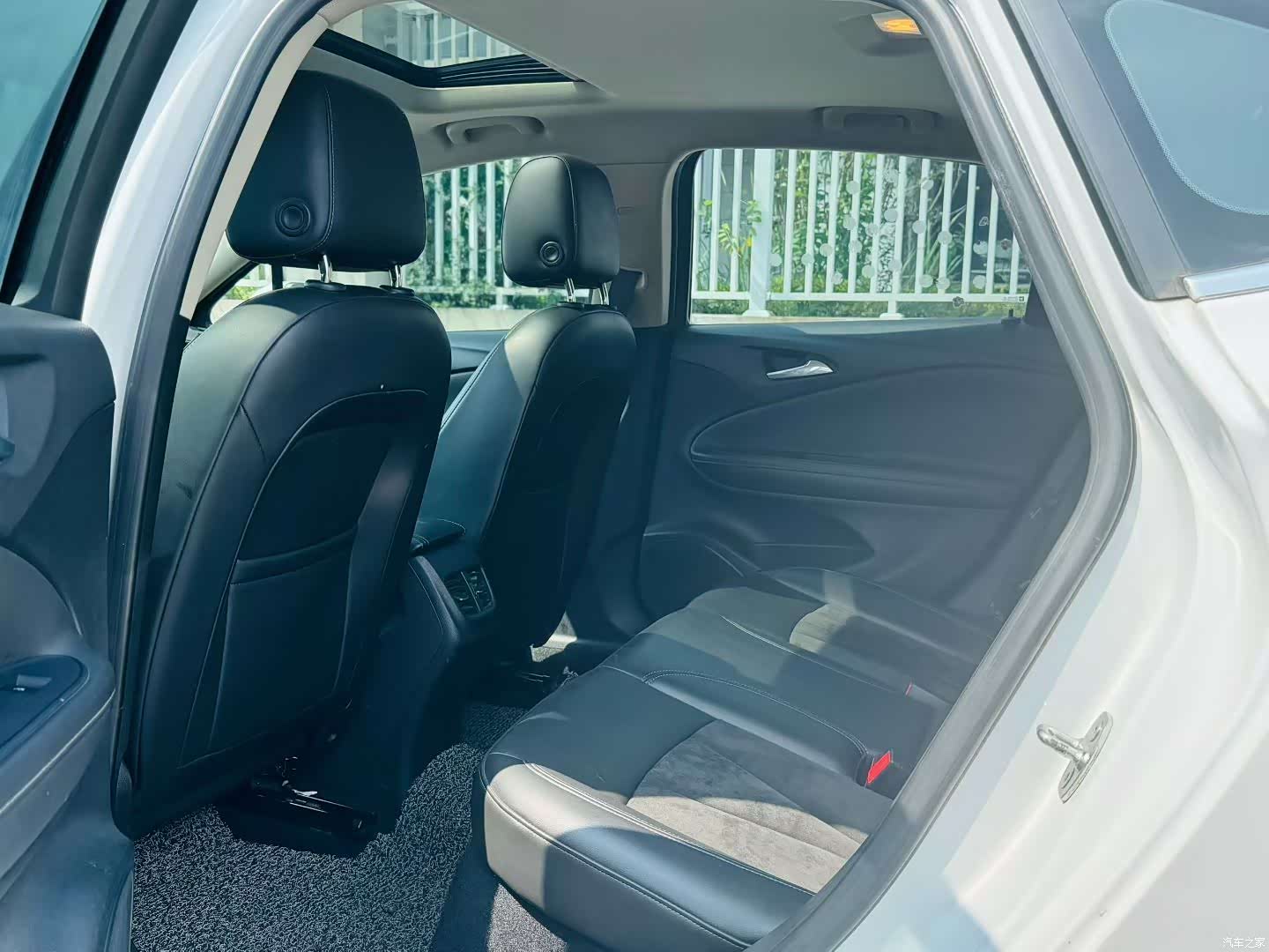 Buick Verano, 2016 6